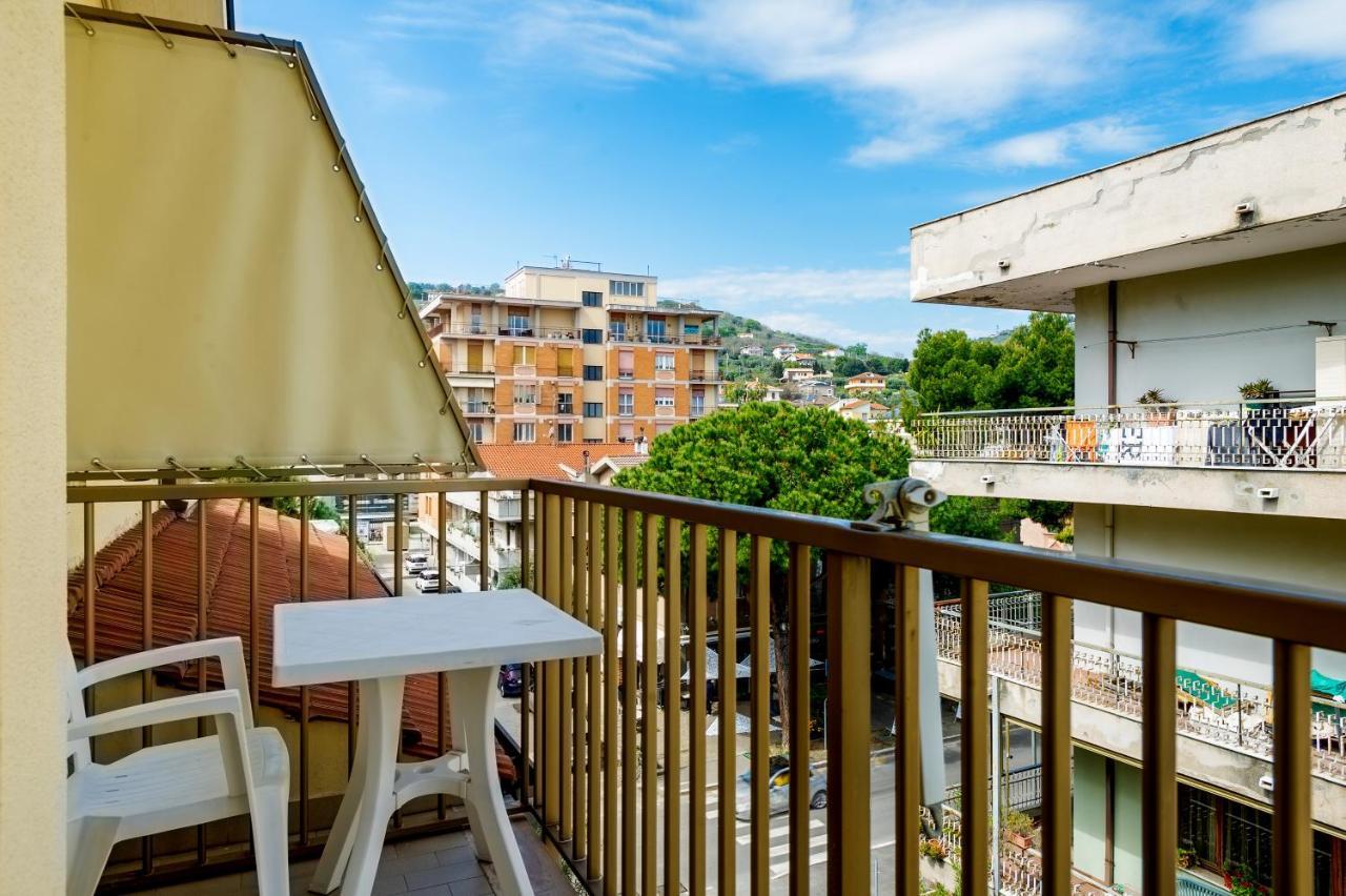 Hotel Miramare - Silvi Marina Kültér fotó