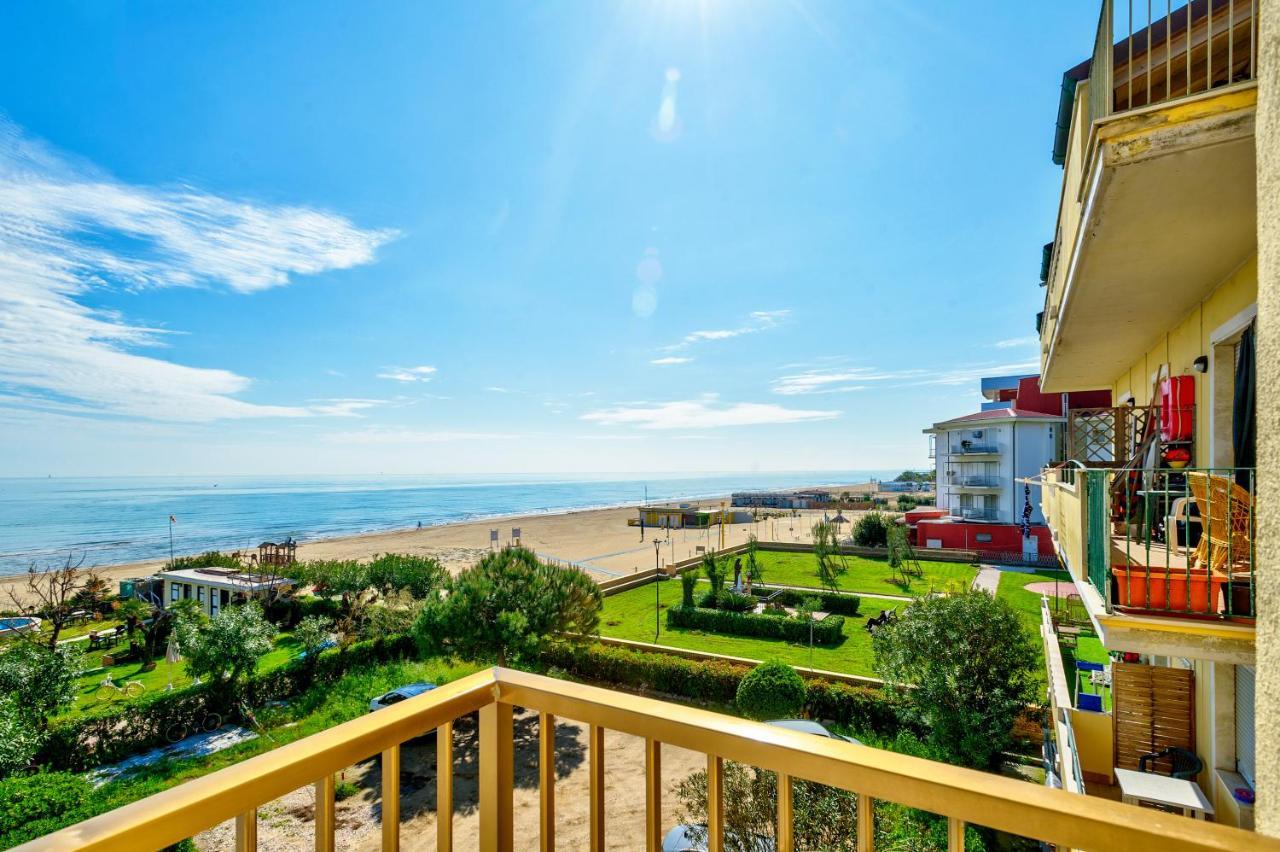 Hotel Miramare - Silvi Marina Kültér fotó